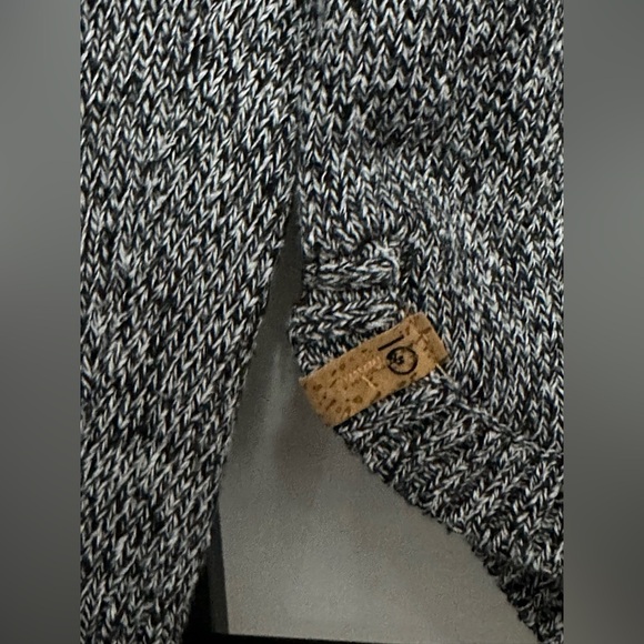 ⭐️Like New⭐️ tentree: Women's Sweater- Size Large - Picture 6 of 12